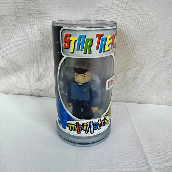 Minimates Star Trek Dr. McCoy Action figure Art Asylum 2002 1st release canister - Picture 5 of 5